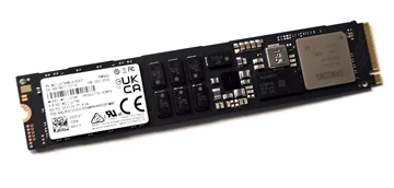 Samsung MZ1L23T8HBLA-00B7C PM9A3 3.84TB PCI-E Gen4 x4 M.2 SSD